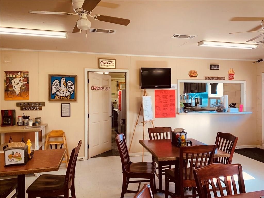 2962 Louisiana 107, Effie, LA 71331